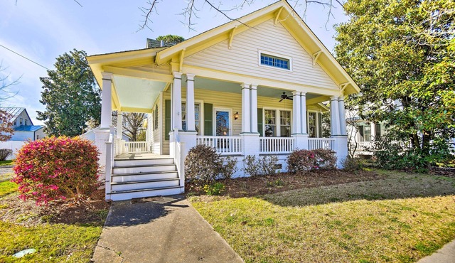 Edenton Vacation Rental w/Patio: Walk Downtown