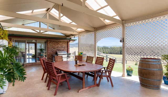'Edenview' - 6 BR Hunter Valley Farm Stay on 5 Acres/Group Getaway