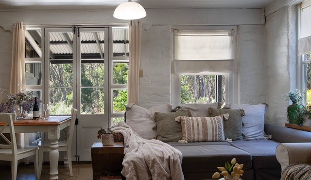 Edessa Lodge- tranquil bush retreat 5 mins from Daylesford