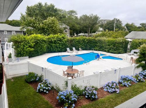 Edgartown Commons Vacation Apartments