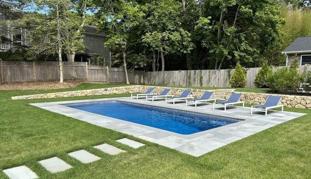 Edgartown Village Home w/Pool. n4bdrm/3.5bth