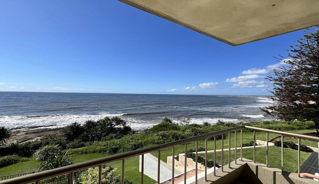 Edgecliffe Unit 3 - A breathtaking location!