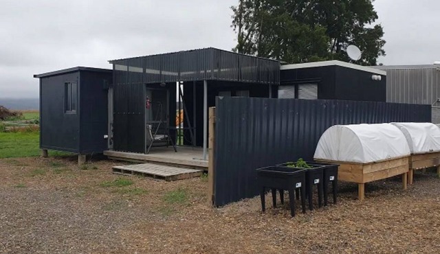 Edgecumbe Rural Cabin