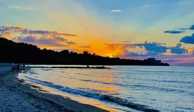 Edgewater Bohemian Beach Club - 6 bed 3.5 bath