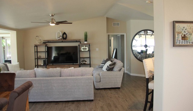 Edgewater is a lakefront secluded and quiet house, excellent location and views.