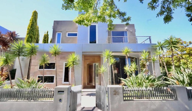 Edgewater Rivera Entire 4 Bedroom 2 Story Family Friendly House