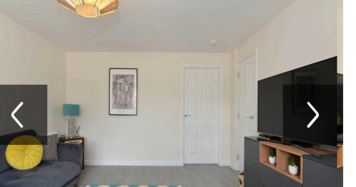 Edinburgh upper villa end terrace