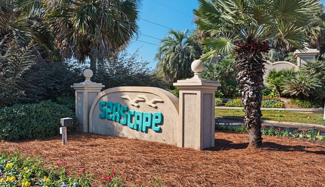 Edith's Bungalow in Beautiful Seascape! - Great Vacation Value and location!