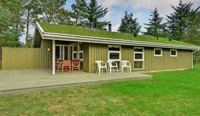 "Editt" - 2km from the sea by Interhome