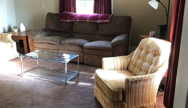 Efficient 2 Story House - 3bed 2bath