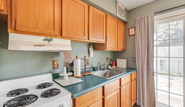 Efficient &Charming Studio Condo with Secret Features