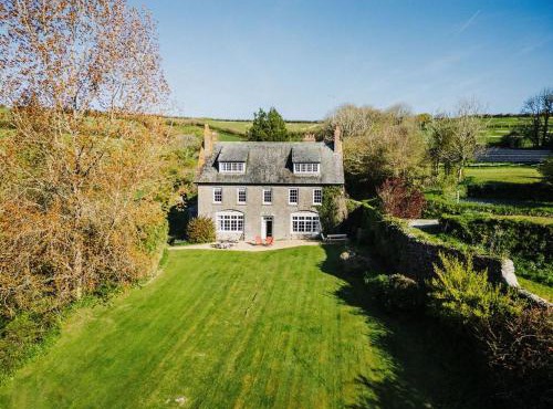 Efford House by Group Retreats