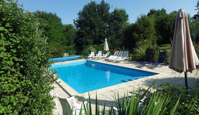 Eglantine (3 bedrooms - sleeps 8)