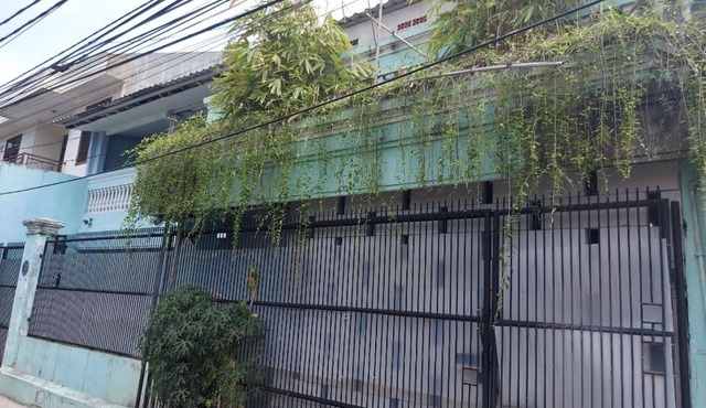 Eiffel Residence Petojo - Female Only