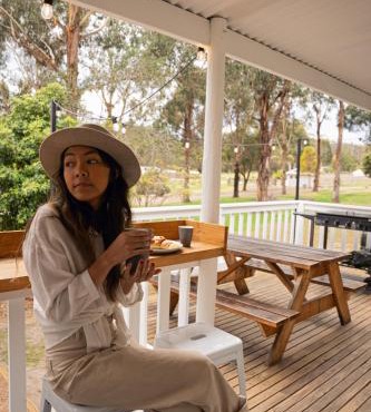 Eight Acres Lakes Entrance