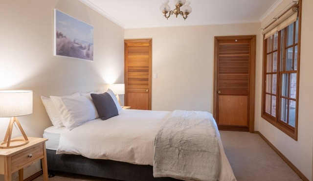 Eildon Motel Main house