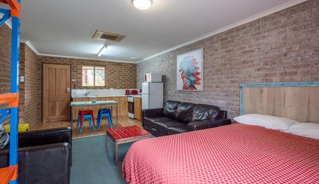 Eildon Parkview Motor Inn Room 10