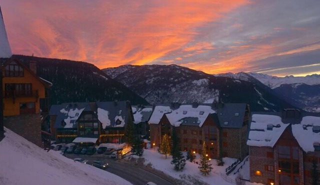 Eira Ski Lodge
