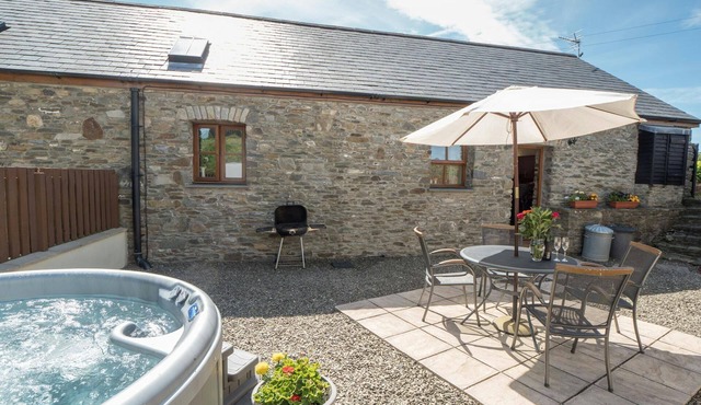 Eirlys, Aberystwyth - Two Bedroom Cottage, Sleeps 4