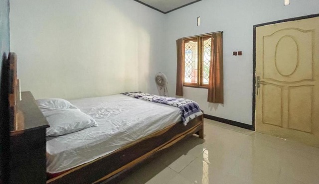 Ekas Beach Guesthouse Mitra RedDoorz