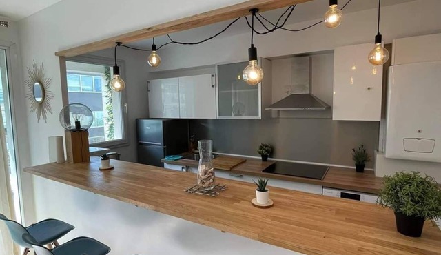 Elégant, Spacieux & Cosy- Paris à Porte - Au Pied du Metro 14