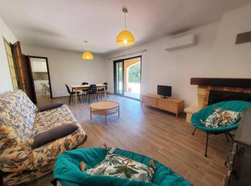 Elégant T3 rénové - Charme, confort et mer à pied - Tout équipé !