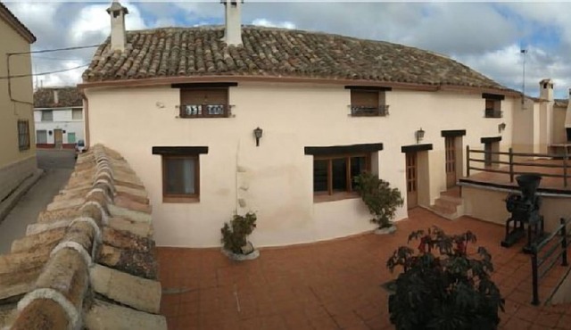 El Acebo Rural Cottage for 8 people