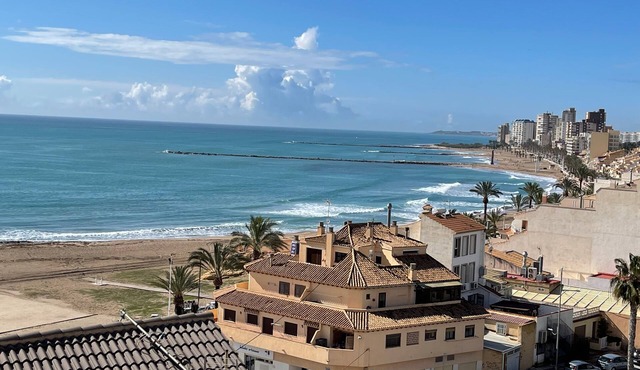 El Campello Duplex Penthouse 3 Bed with Sea, Beach, Marina & Mountain Views
