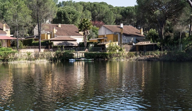 El Capricho del Lago House