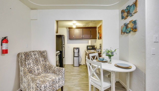 El Centro Retreat Near Local Parks & Golf Courses