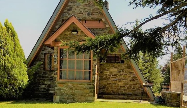 El Chalet de Ger, cálida casa alpina en la Cerdanya