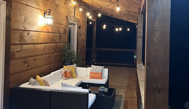 El Dorado | Hot Tub | Pool Table | Mountain View