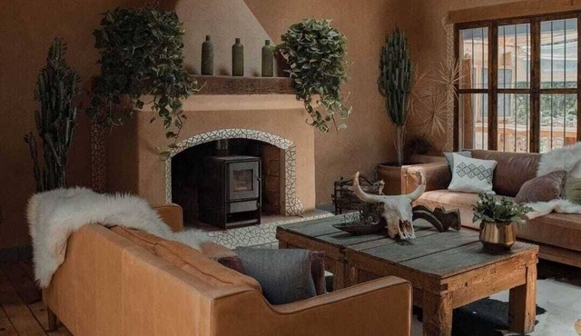 EL EQUIMITE HOTEL BOUTIQUE