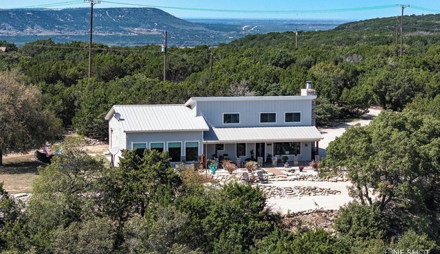 El Escondido! An Enchanting Family Adventure