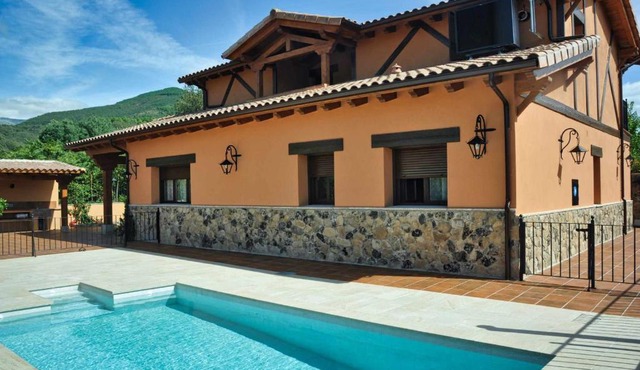 El Hojaranzo. Casa rural con encanto en Candeleda