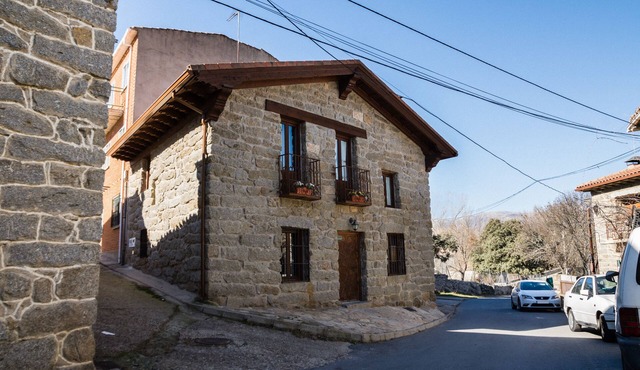 El Mirador del Alberche 1 in Navaluenga, now with 600 megabytes of fiber optics!