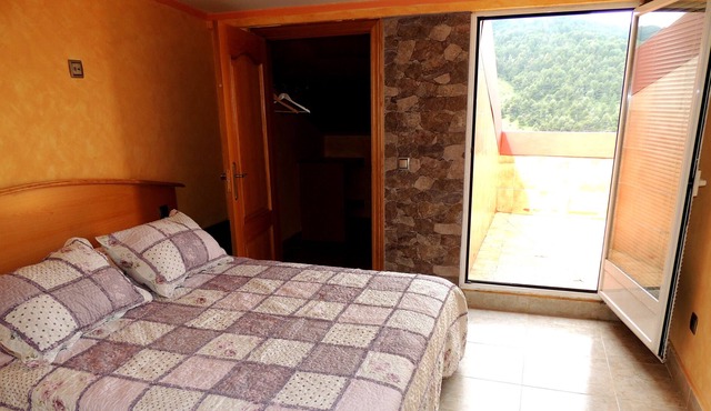 El Mirador mountain apt with terrace in Clavijo, La Rioja, Wifi, 45 meters