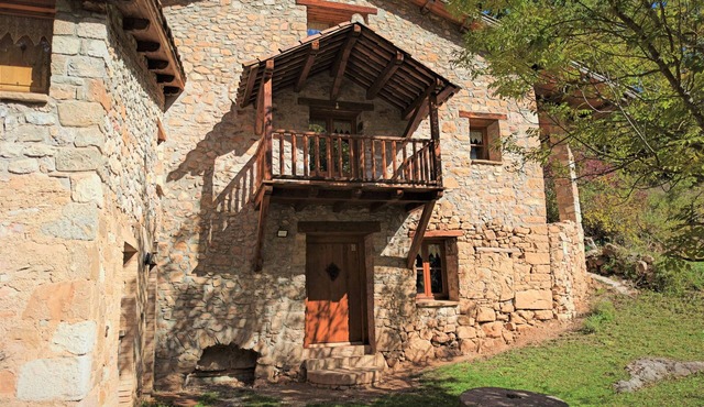 El Molí de Dalt: Old water mill in the middle of nature in the Catalan Pyrenees
