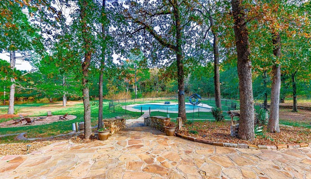 El Paradiso Estates w/Private Pool & Hot Tub
