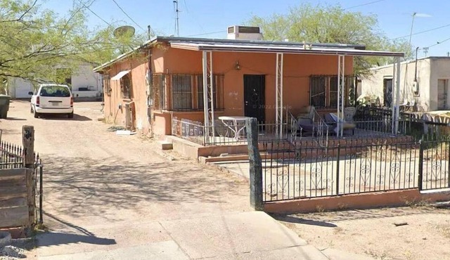 El Paso Paradise! (other name)