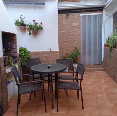 El patio de Marcos