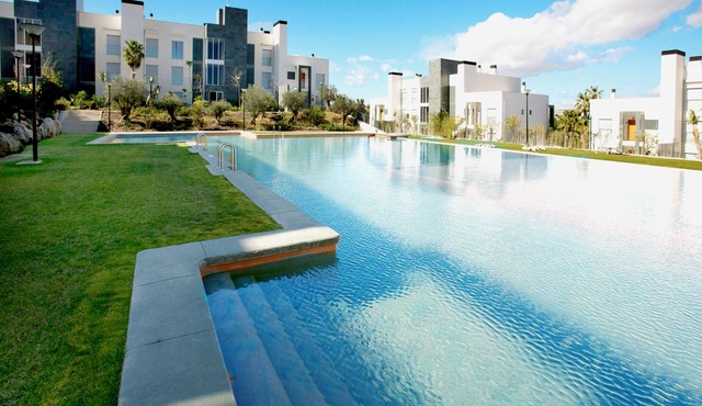 El Plantio Golf Resort