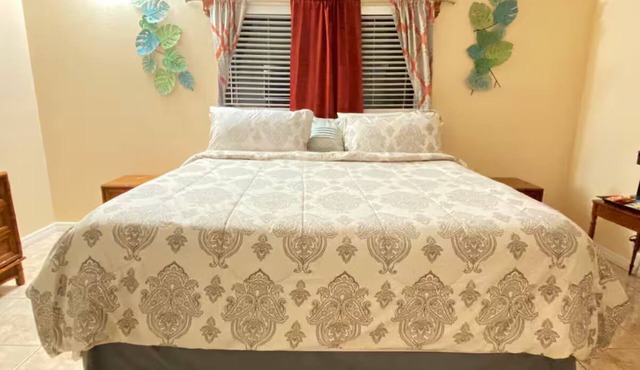 El-Portal Miami Home away from Home