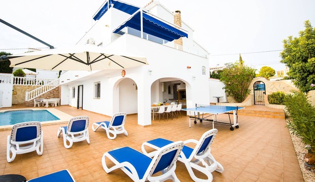 El Portet 8 Beds, 6 Bath, Sea-view, Big terraces, Summer Kitchen, Close to Beach