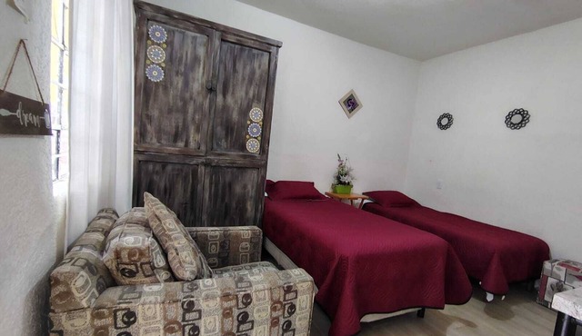 El Rinconcito estudio baño-cocina privados, Coyoacán Country Club, zona segura.