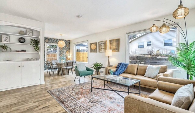 El Sereno Ascent! Pet-Friendly Executive Home