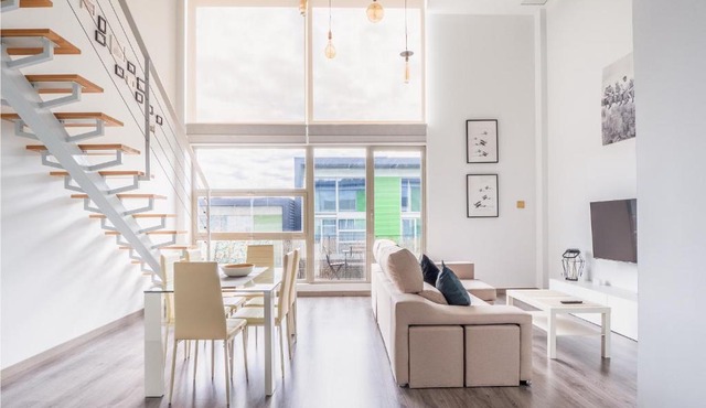 El Ventero Apartment - Elegante Apt para 5 con terraza, Wi-fi y aparcamiento en la calle