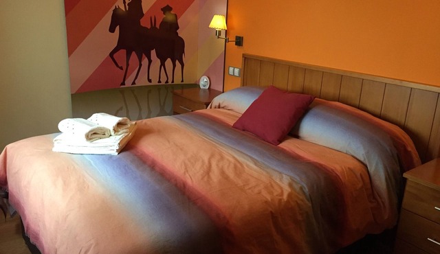 EL YELMO DE MAMBRINO HOUSE - MATACABRAS (Max. 6 adults + 2 children)