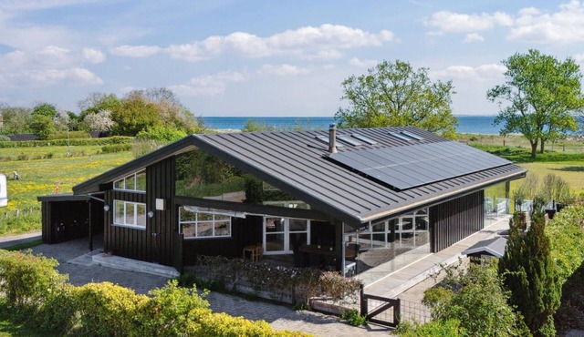 "Elba" - 100m from the sea by Interhome