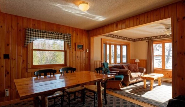 Elbow Lake Lodge: Lakeview Suite